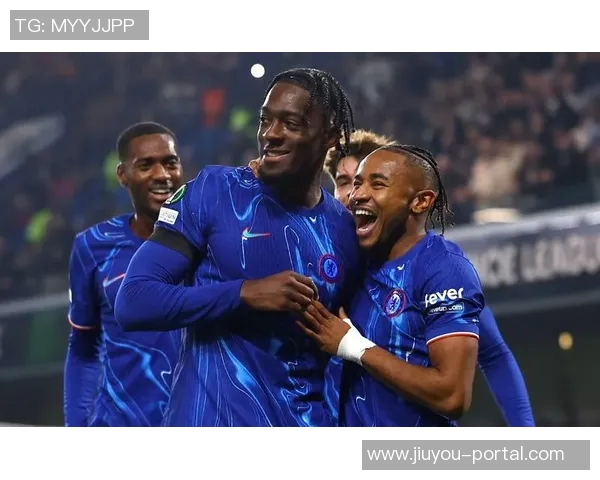 英超激战尤文图斯大胜切尔西帽子戏法引发转会热议