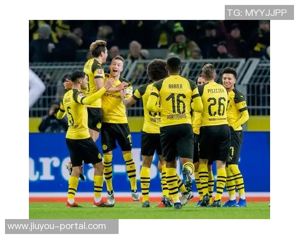 世界杯冷门回顾：多特蒙德与国米激战成和帽子戏法引发全场狂欢